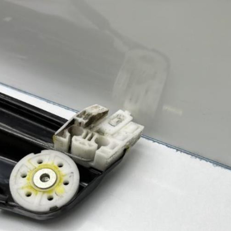 Leve vitre electrique avant droit OPEL MERIVA B Photo n°16