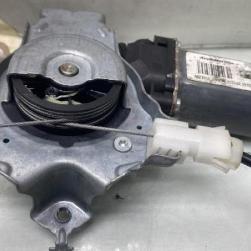 Leve vitre electrique arriere gauche NISSAN QASHQAI 1 Photo n°9