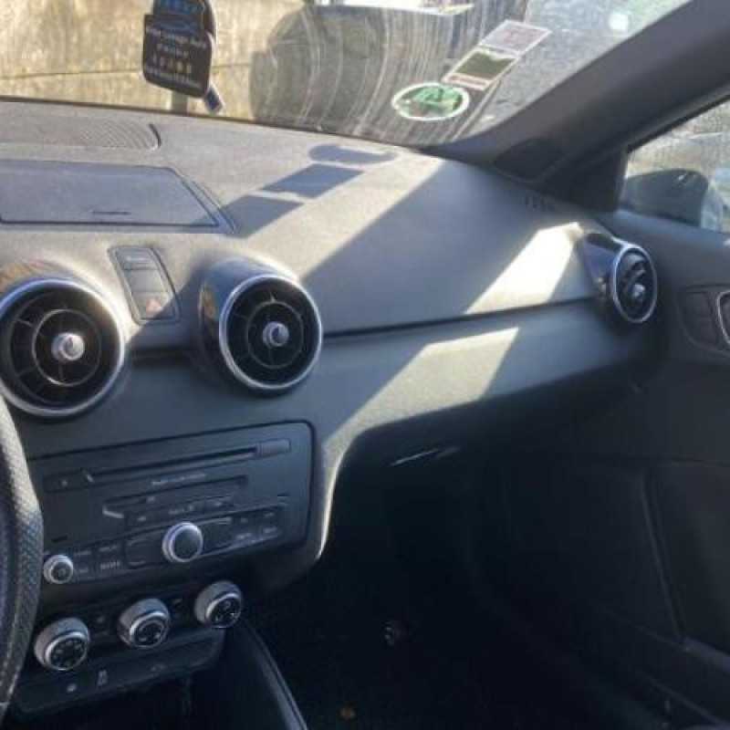 Commande chauffage AUDI A1 1 Photo n°20