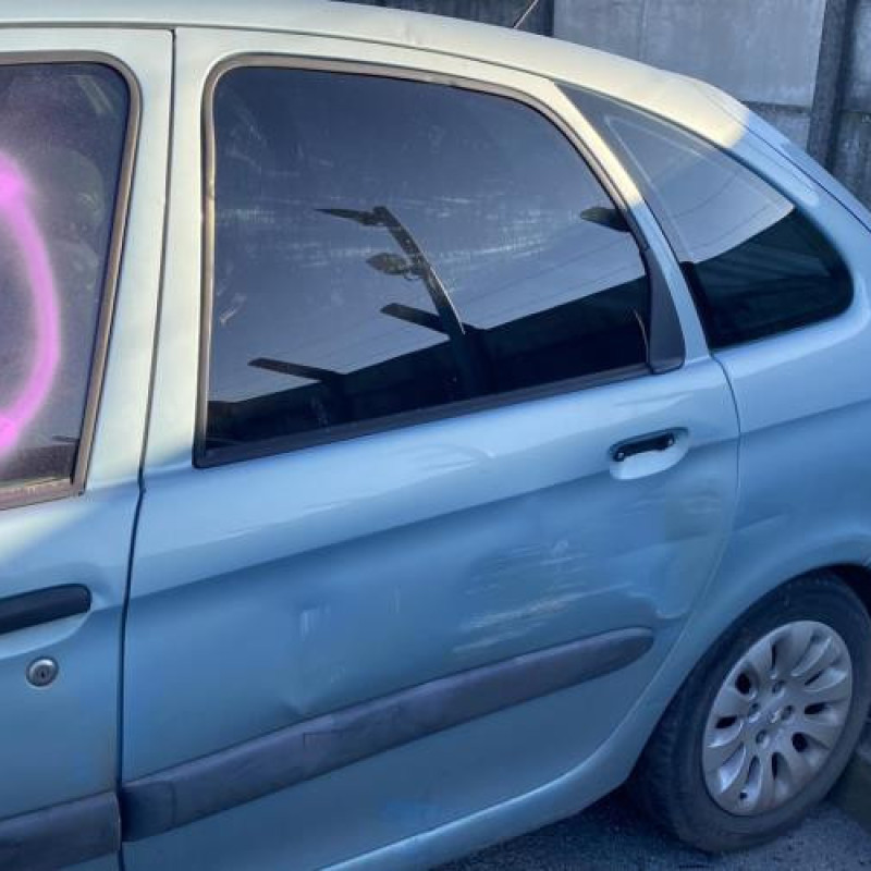 Optique avant principal droit (feux)(phare) CITROEN XSARA PICASSO Photo n°15