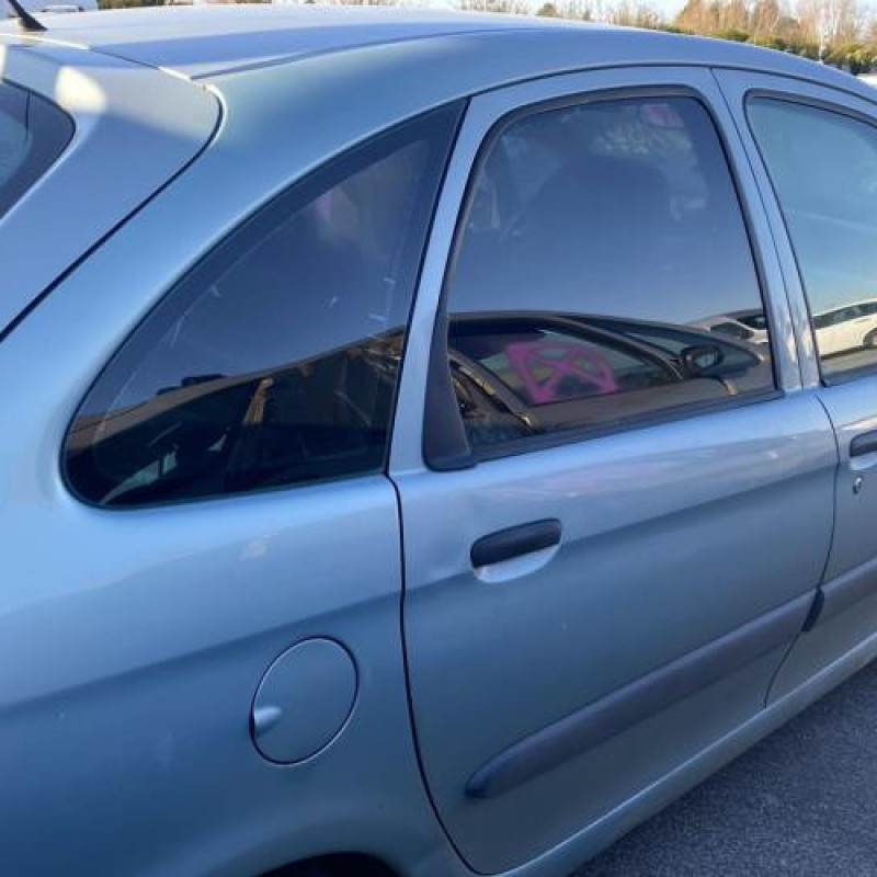 Optique avant principal droit (feux)(phare) CITROEN XSARA PICASSO Photo n°19