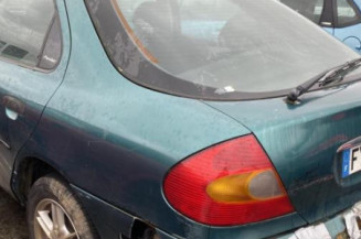 Feu arriere principal droit (feux) FORD MONDEO 1