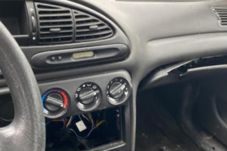 Feu arriere principal droit (feux) FORD MONDEO 1