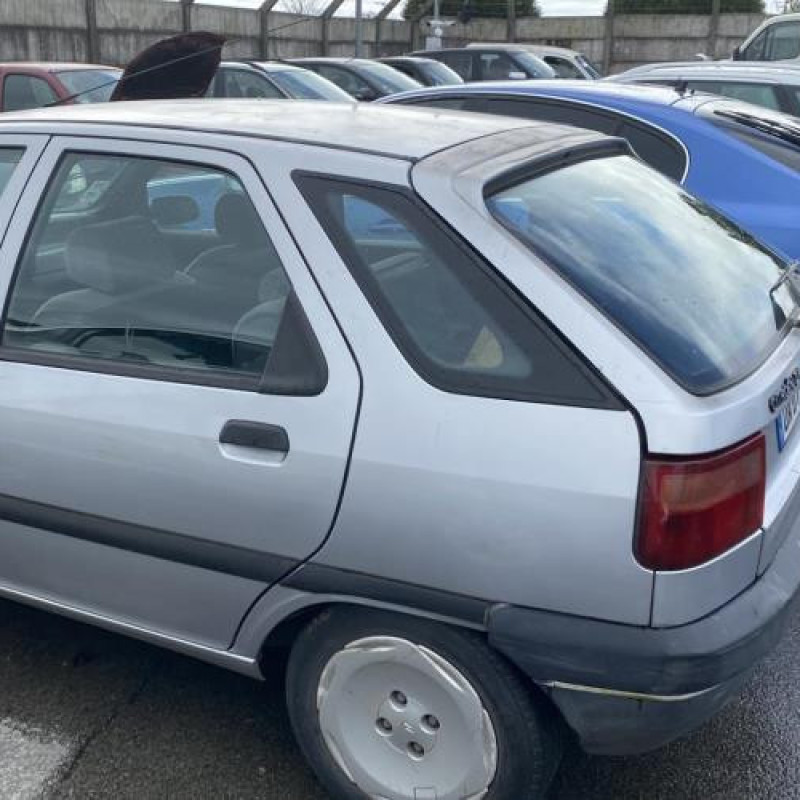 Feu arriere principal droit (feux) CITROEN ZX Photo n°9