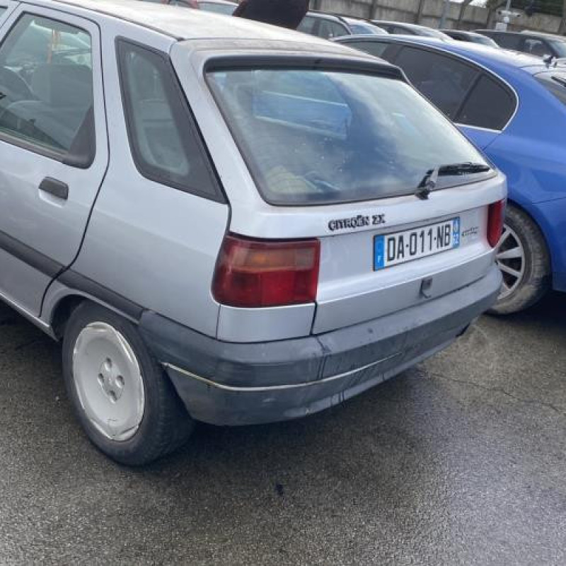 Feu arriere principal droit (feux) CITROEN ZX Photo n°10