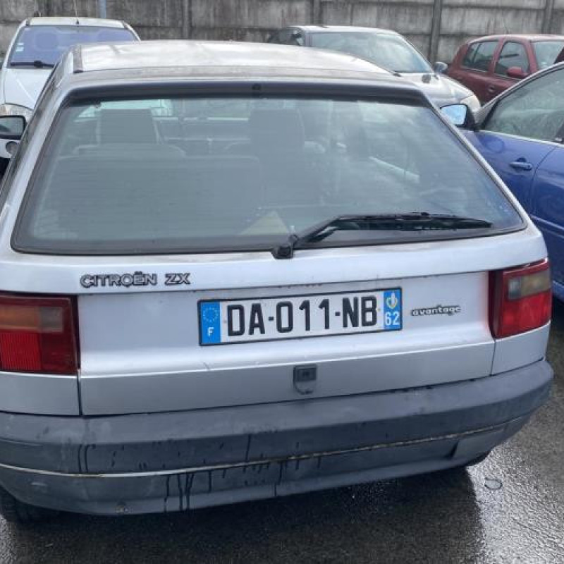 Feu arriere principal droit (feux) CITROEN ZX Photo n°11