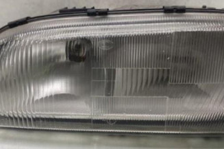 Optique avant principal gauche (feux)(phare) VOLVO S 70 Photo n°1