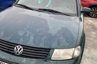 Retroviseur droit VOLKSWAGEN PASSAT 4