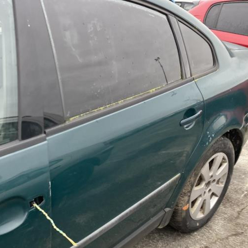 Retroviseur droit VOLKSWAGEN PASSAT 4 Photo n°13