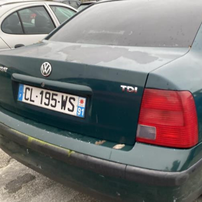 Retroviseur droit VOLKSWAGEN PASSAT 4 Photo n°16