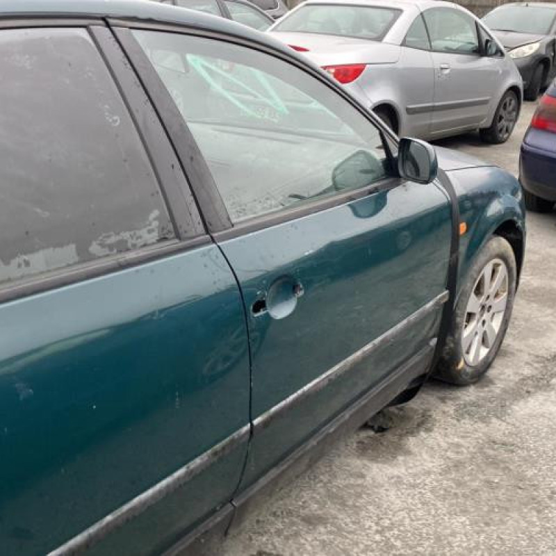 Retroviseur droit VOLKSWAGEN PASSAT 4 Photo n°19