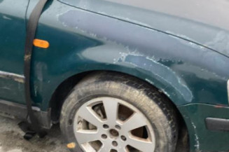 Retroviseur droit VOLKSWAGEN PASSAT 4