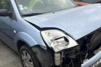 Retroviseur gauche FORD FIESTA 5