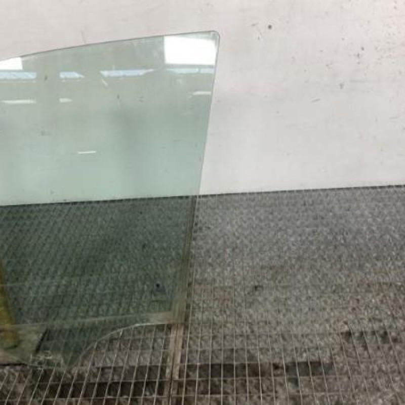 Vitre avant gauche SEAT ARONA Photo n°6