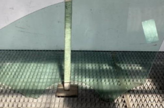 Vitre avant droit AUDI A1 1