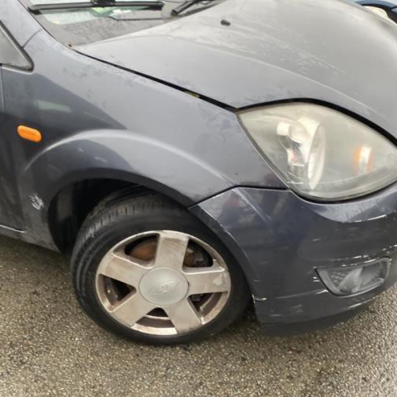 Serrure avant gauche FORD FIESTA 5 Photo n°17