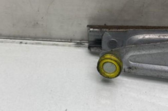 Leve vitre mecanique avant droit RENAULT KANGOO 1
