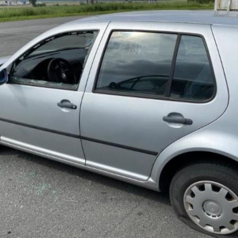 Jante VOLKSWAGEN GOLF 4 Photo n°8