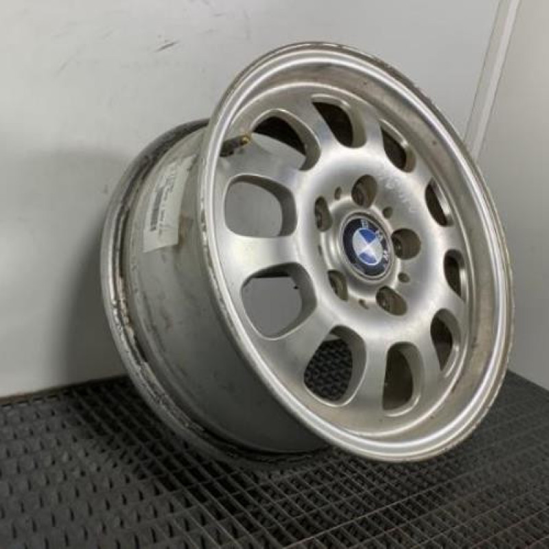Jante BMW SERIE 3 E46 Photo n°3