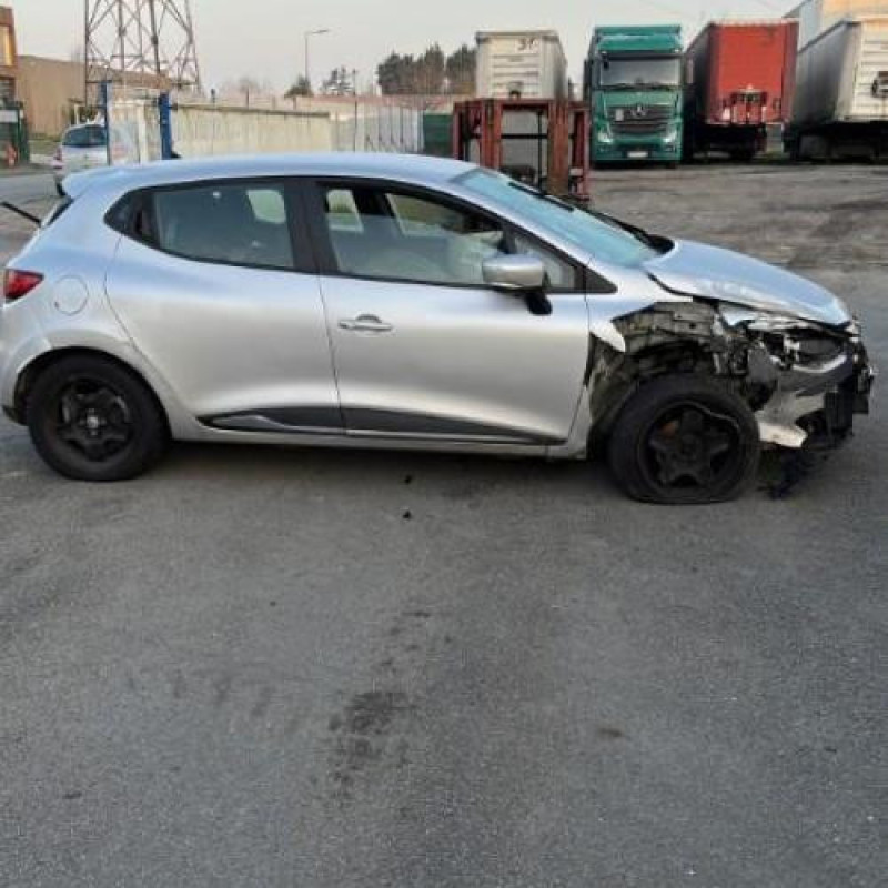 Feu arriere principal droit (feux) RENAULT CLIO 4 Photo n°6