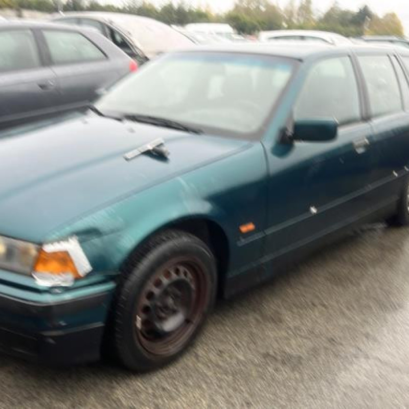 Retroviseur gauche BMW SERIE 3 E36 Photo n°8