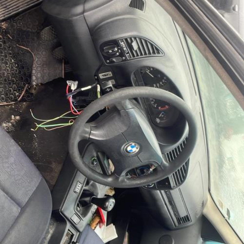 Retroviseur gauche BMW SERIE 3 E36 Photo n°11