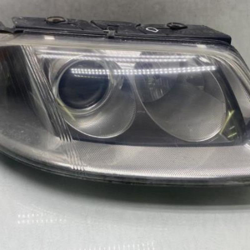 Optique avant principal droit (feux)(phare) VOLKSWAGEN PASSAT 4 Photo n°1