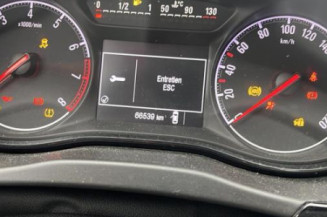 Demarreur OPEL CORSA E