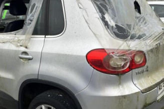 Cardan droit (transmission) VOLKSWAGEN TIGUAN 1