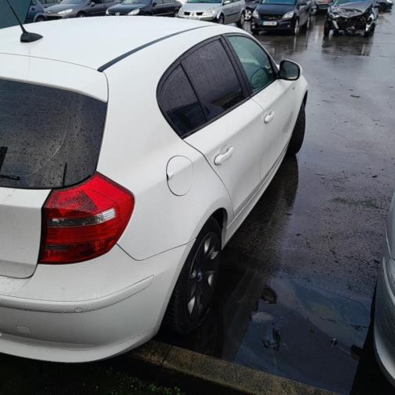 Compresseur clim BMW SERIE 1 E87 Photo n°11