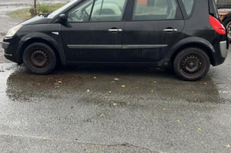 Interrupteur de leve vitre avant droit RENAULT SCENIC 2