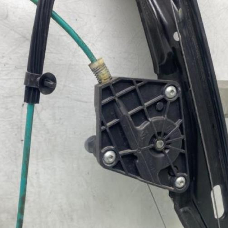 Leve vitre electrique avant droit BMW SERIE 1 F20 Photo n°6