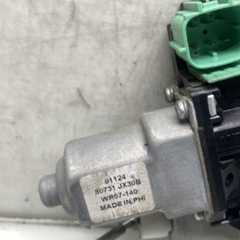 Leve vitre electrique avant gauche NISSAN CUBE Photo n°5