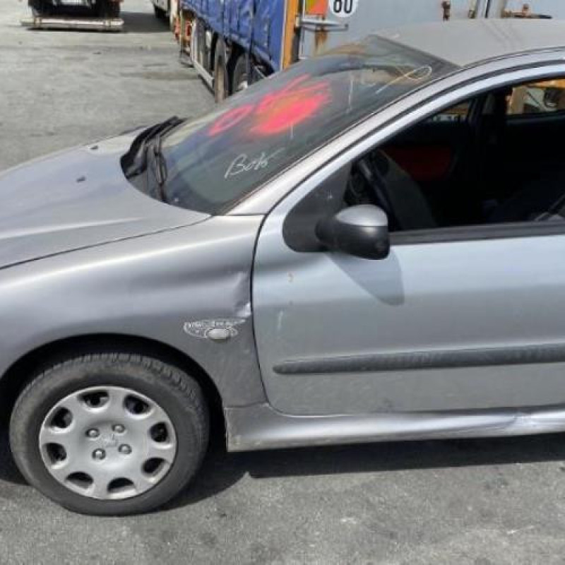 Leve vitre electrique avant gauche PEUGEOT 206 Photo n°18
