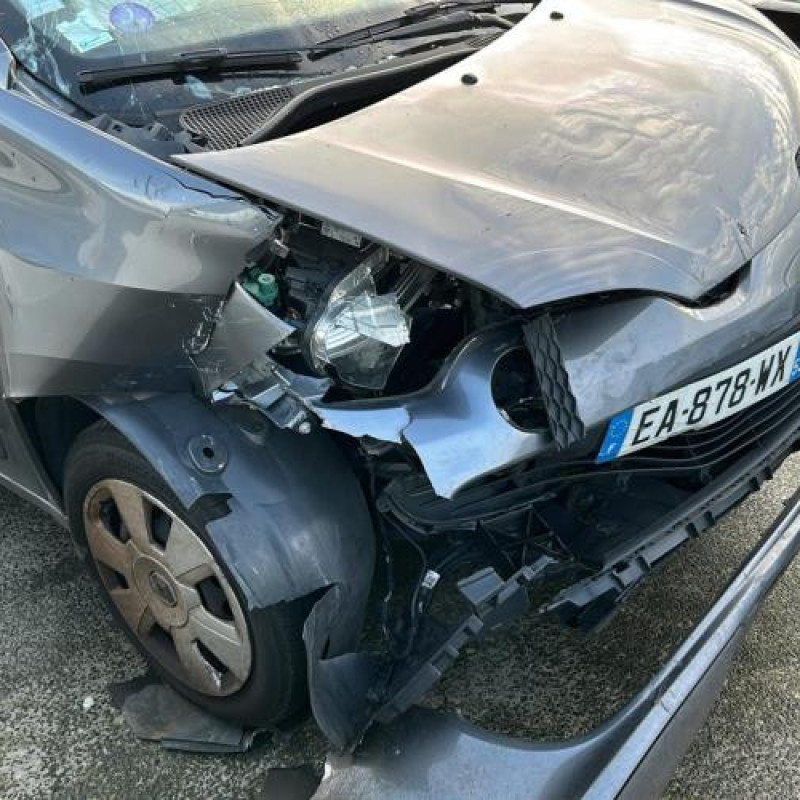Verin de coffre RENAULT TWINGO 3 Photo n°6