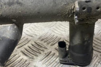 Amortisseur avant gauche VOLKSWAGEN PASSAT 5