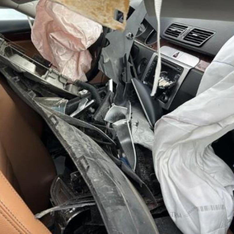 Amortisseur avant gauche VOLKSWAGEN PASSAT 5 Photo n°20