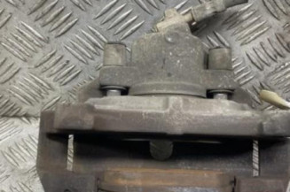 Etrier avant droit (freinage) VOLKSWAGEN PASSAT 5