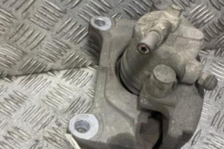Etrier avant droit (freinage) VOLKSWAGEN PASSAT 5