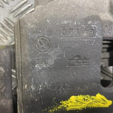 Etrier avant gauche (freinage) VOLKSWAGEN PASSAT 5