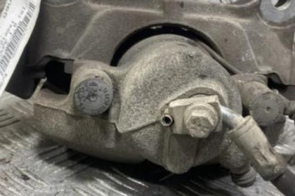 Etrier avant gauche (freinage) VOLKSWAGEN PASSAT 5