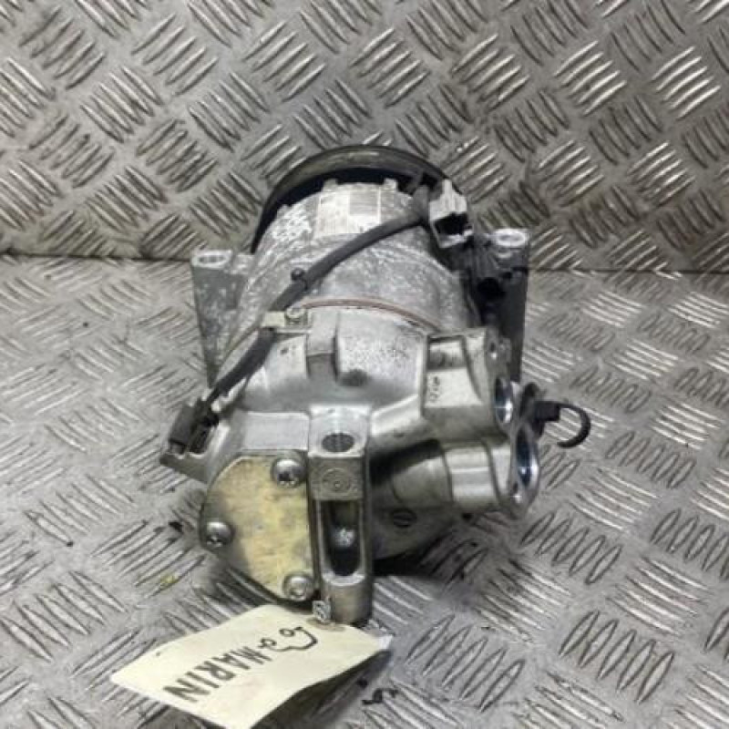 Compresseur clim RENAULT CLIO 4 Photo n°3