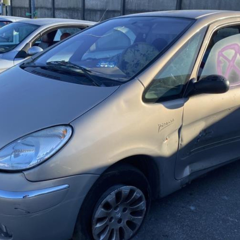 Optique avant principal droit (feux)(phare) CITROEN XSARA PICASSO Photo n°12