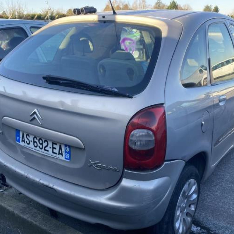 Optique avant principal droit (feux)(phare) CITROEN XSARA PICASSO Photo n°16