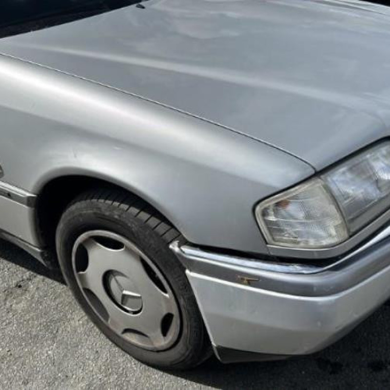Jante MERCEDES CLASSE C 202 Photo n°4