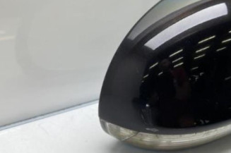 Retroviseur droit VOLKSWAGEN PASSAT 4