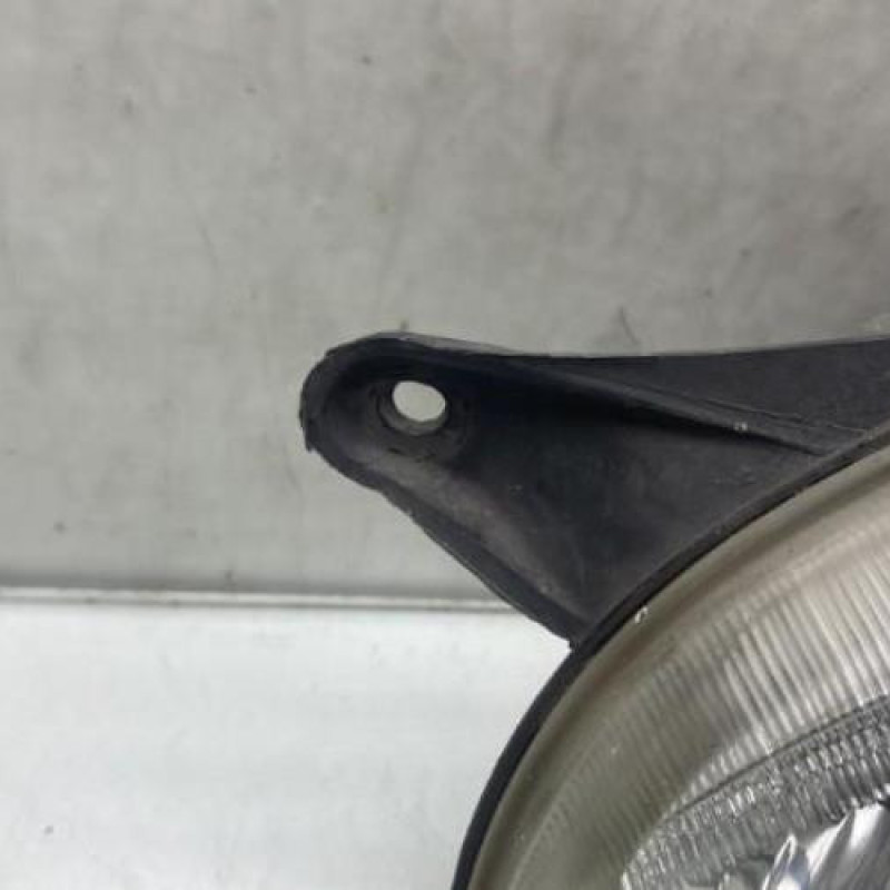 Optique avant principal gauche (feux)(phare) OPEL CORSA B Photo n°3