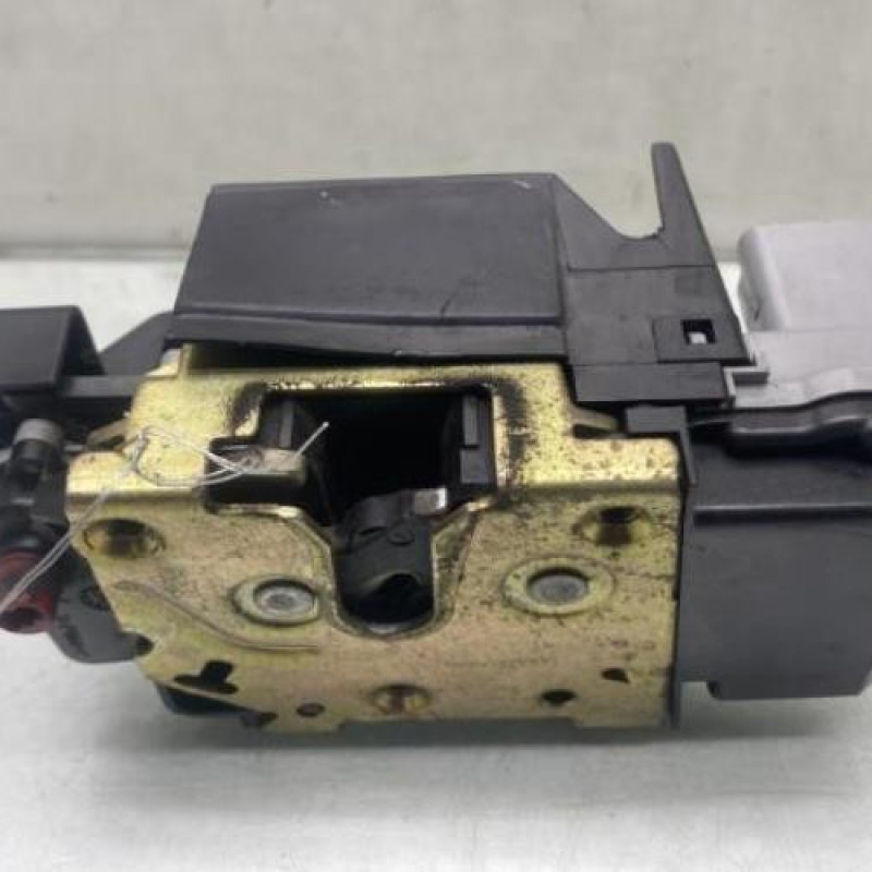 Serrure arriere droit CITROEN XSARA PICASSO Photo n°3