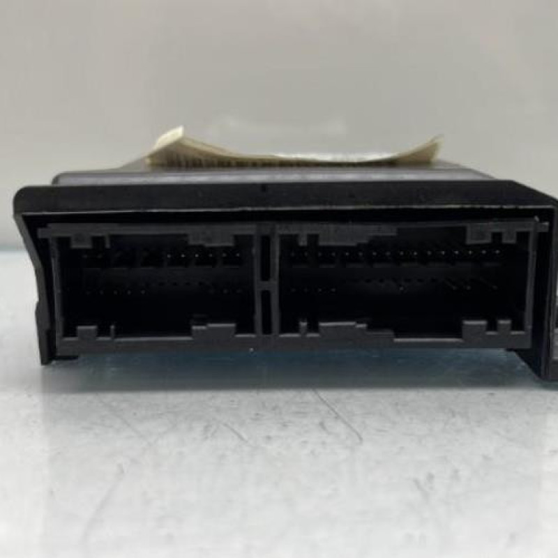 Boitier air bag PEUGEOT 308 2 SW Photo n°3