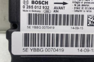 Boitier air bag PEUGEOT 2008 1